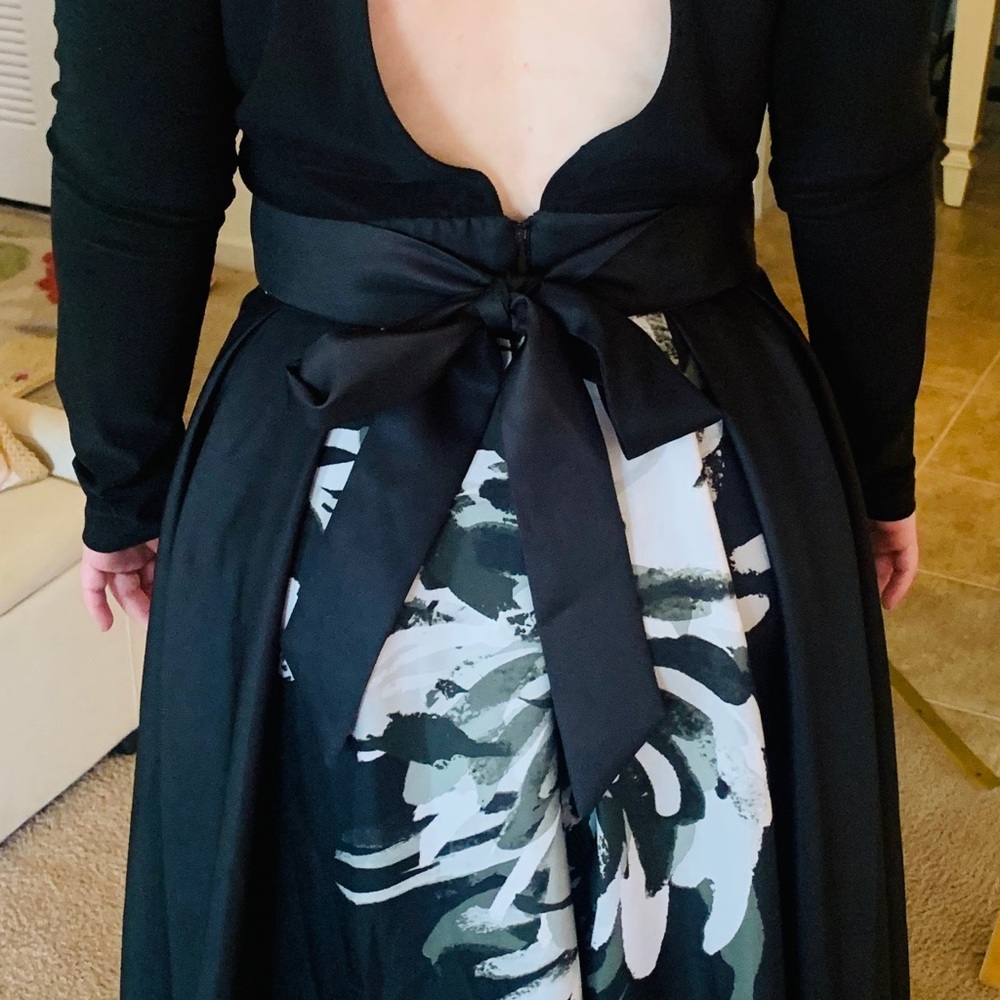 Formal dress never worn
